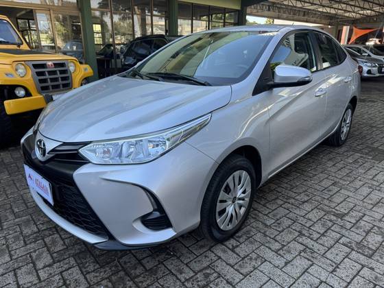 TOYOTA YARIS 1.5 16V FLEX SEDAN XL MULTIDRIVE